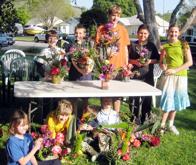 Members of Bardsdale 4H and friends recently held a “get ready for the Flower Show” arrangement workshop. Charlene Smith presented fun and interesting ideas for the kids to use when they prepare their entries and choose props to embellish their flowers. The Fillmore Flower Show will be held April 16th and 17th from 1-4 pm with entries accepted on Saturday morning.