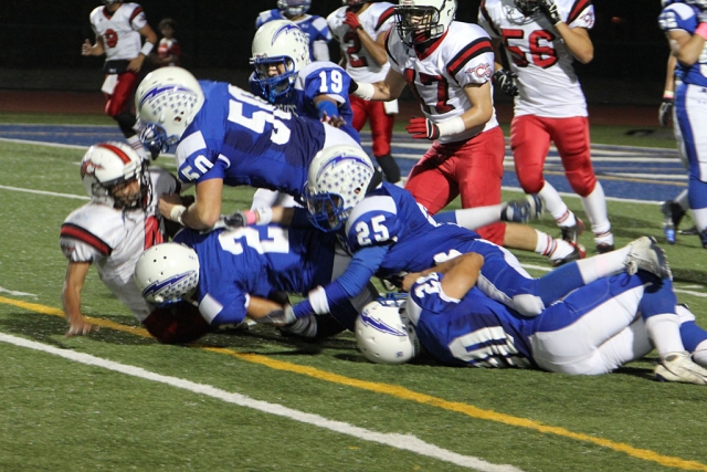 Fillmore’s defense stops their opponents, Robert Bonilla #2, Johnny Wilber #50, Daniel Cruz #19 Johnny Golson #20, and Joseph De La Mora #25. Golson had 16 tackles, 8 were solo and one sack.