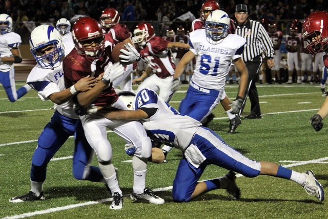 Fillmore 56, Santa Paula 20 - Fillmore Flashes finished off the season with a huge victory over the Santa Paula Cardinals. Fillmore was lead by Eddie Cardenas who rushed 25 times for 317 yards and 3 TD, on Defense he also had an interception. Also pacing the Offense was Adam Jimenez who rushed 25 times for 177 yards and 4 TD. He also had an interception on Defense. Finishing off the scoring was Carson Mclain who had 1 TD and a 2 point conversion. The Offensive line played a key role in the runningbacks being so successful; they are led by Brendon Gonzalez, Damian Almazan, Chad Petuglou, Jonathan Munoz, Adael Mejia, and Aaron Cronin. On Defense Hayden Wright was able to come away with two interceptions. The Flashes finished second in Tri-Valley and an overall record of 8-2.