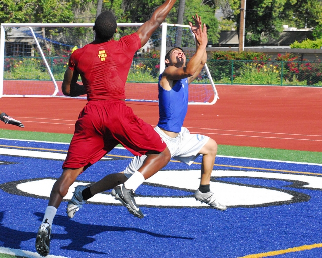 Nick Paz catches the ball in the end zone.