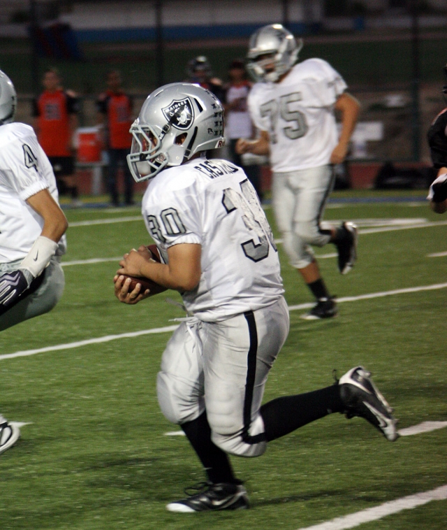 #30 of the Fillmore Raiders’ Senior team did a great job running the ball last Saturday.