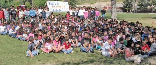 Piru Elementary students went to college this week as part of Piru’s Reaching Higher in ’09 Academic Achievement Focus.