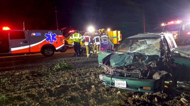 A hit-and-run occured at 8:25pm Monday night, December 27th at the intersection of Old Telegraph Road and Seventh Street, west of Fillmore. The driver of a 2006 Chevrolet Silverado came to a stop at the sign, then proceeded down the road into the path of a 1990 Nissan Axxess minivan traveling westbound. The front of the minivan collided with the driver’s side of the truck. The pickup driver got out and ran away before authorities arrived on scene. The driver has not been identified. The minivan was driven by a 60-year old Santa Paula man, who suffered moderate injuries and was taken to Ventura County Medical Center. The female passanger, Maria Rodriguez Medina, 57 of Santa Paula, was taken to Santa Paula Hospital where she later died. Anyone with information about the collision can call Ventura CHP at 477-4100. Ventura County Fire and Santa Paula were on scene. Photo by Sebastian Ramirez.