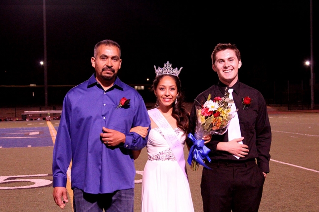 Senior Homecoming Queen and King