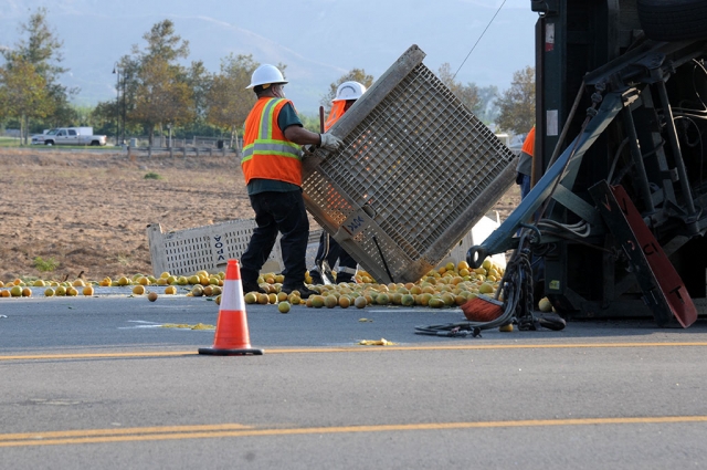 On October 15th at 3pm a semi-trailer truck transporting lemons overturned on Highway 126 west of O’Reilly Auto Parts in Fillmore, spilling lemons along the highway. Crews redirected traffic while a tractor scooped up the lemons blocking the road. Cause of the accident is still under investigation. 