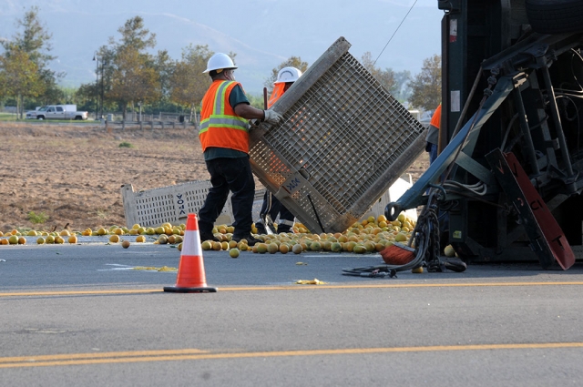 On October 15th at 3pm a semi-trailer truck transporting lemons overturned on Highway 126 west of O’Reilly Auto Parts in Fillmore, spilling lemons along the highway. Crews redirected traffic while a tractor scooped up the lemons blocking the road. Cause of the accident is still under investigation. 