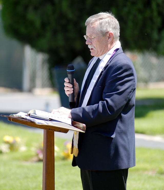 Rev. Bob Hammond, St. Stephen's Anglican Church, delivered the memorial eulogy.