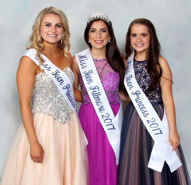 Miss Teen Fillmore Ariana Schieferle (center), Miss Teen 1st Princess Alexis Van Why (left), and Miss Teen 2nd Princess Ellie Zielsdorf (right).