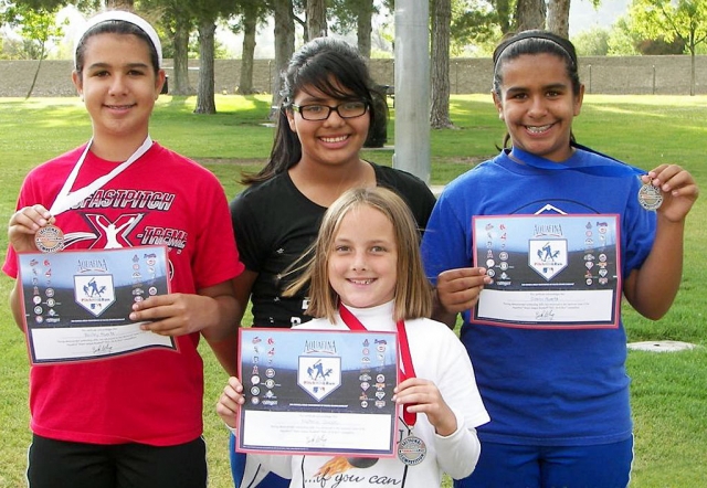 (l-r) Bailey Huerta, Serena Venegas, Sierra Huerta, (front) Natalie Couse.