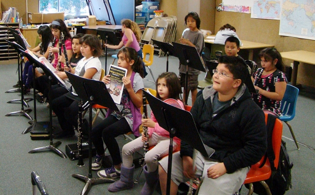 Mrs. Resor’s band students at practice at San Cayetano.