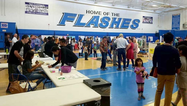 Thursday, April 26th Fillmore High School hosted Open House and 8th Grade Parent Orientation. Parents and students met and were able to speak with teachers as well as learn about all the clubs that FHS has to offer the students.