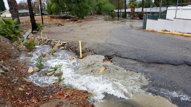 Right, rain water was flowing everywhere around Fillmore, Tuesday morning. Authorities have been advising Ventura County residents to prepare for the coming El Nino. Photo courtesy Sebastian Ramirez.