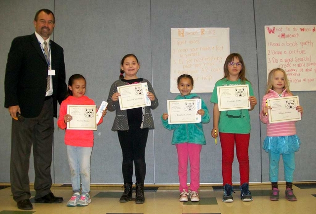 On Tuesday December 1st, Mountain Vista School honored the Readers and Writers of the Month. Pictured are 2nd Grade Recipients: Alayna Macias, Sienna Cummings, Emelie Magana, Penelope Lucky, Jillian Munoz, (not pictured- Miguel Martinez)