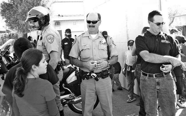 Sespe School would like to extend a big thank you to the CHP, Sheriff and the Fire Department for participating in our First Red Ribbon Week Picture and Hero Day. Our students had a great time and were very excited to have the opportunity met the great heroes of our community! We appreciate all the time they took with our students. Students had a chance to sit in police cars and receive stickers from real life super heroes. We hope to continue this exciting part of Red Ribbon Week for the years to come!