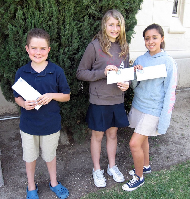 Pictured (l-r) Michael Hill, Carli Krizer and Brooke Pimentel, of Fillmore Christian Academy, received awards in the 4-Way Test & Me Essay Contest from the Fillmore Noontime Rotary.
