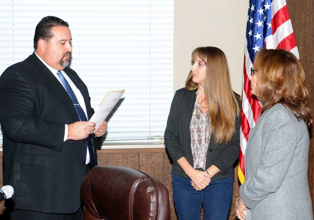 At the December 6 School Board meeting Scott Beylik was voted in as the new President, and Sean Morris as Vice President of the Fillmore Unified School Board. Pictured, left to right, Adrian Palazuelos administering the oath of office to Trustee Kelli Couse and Trustee Virginia de la Piedra.