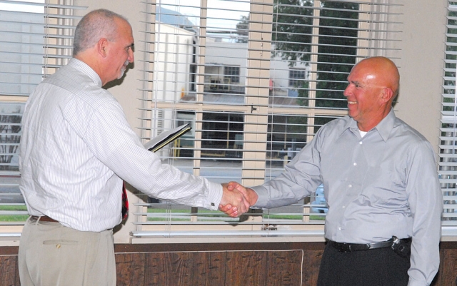 FUSD Superintendent Sweeney welcomes new school board member Michael Saviers at Tuesday night’s meeting.