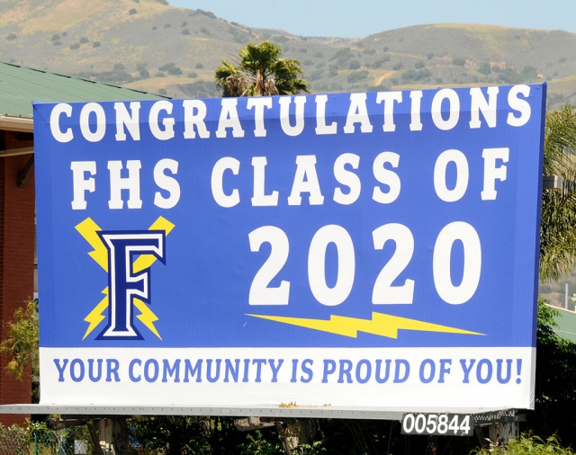 Have you noticed a new billboard while entering Fillmore congratulating the Fillmore High School Graduating Class of 2020? The community of Fillmore is proud of their graduating seniors!