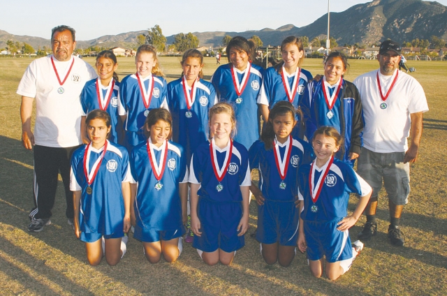 Top Row: Head Coach Gonzalo Martinez, Tereliz Martinez, Torri Villegas, Emily Gaibay, Salma Gomez, Amanda Villa, Olivia Ruiz and Assistant Coach Filiberto Magana Bottom Row: Stephanie Magana, Janellie Rojas, Ashlyn Lindsay, Luz Ruiz and Yanellie Cobian