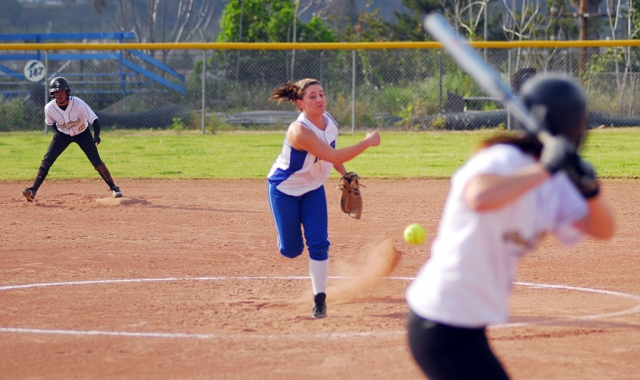 Thursday, March 25th will be a day to remember for the Varsity Softball Team. Nobody in the Tri Valley league was giving Fillmore a chance against Oak Park, but they showed them. In an upset win the final score was Fillmore Flashes 1 and Oak Park 0. Kellsie McLain Pitched a fantastic game giving up only 2 hits. With a solid defense behind her, she was able to pitch a shut out. The only run came in the bottom of the sixth inning when Heidi Hinklin came through with a phenomenol hit out of the park. Also contributing to the offense was Tori Perez, Chellie Arreguin, Samantha Wokal and Kellsie McLain each with a hit.