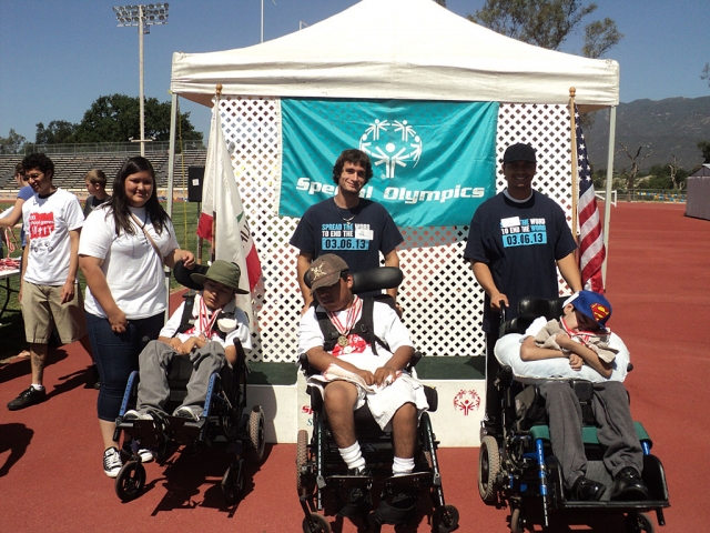 33 students from the Fillmore Unified School District participated in the Ventura County Special Olympics 2013 Ojai School Games on Saturday, May 18. Alongside their Fillmore High School buddies, the Special Olympics Athletes participated against other districts across the county in this track and field event. Events included the softball/tennis ball throw and drop, the standing long jump, the 25/50/100 meter races and the wheelchair races.