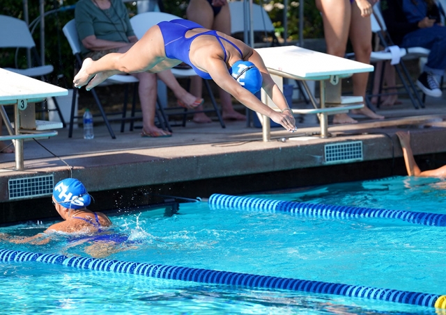 FHS Varsity Girls Relay Team as they compete in the Citrus Coast League Championships having placed 5th on League scoring. Photo courtesy Mike & Carrie Gray.