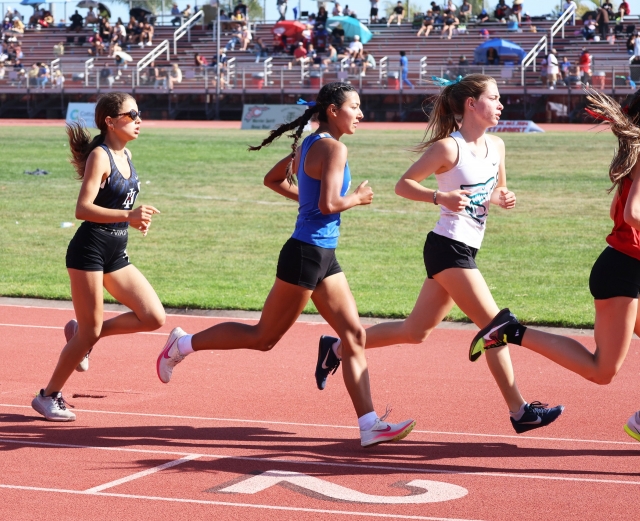Pictured is Fillmore Flashes Jessica Orozco during her race this past Saturday. Photo credit Anthony Chavez.