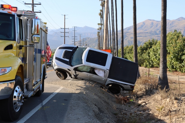 On Monday, July 22, at 6:15 p.m., Ventura County Fire Department, AMR Paramedics, and California Highway Patrol were dispatched to a reported traffic collision at SR23 before Pasadena Avenue, Bardsdale. Arriving paramedics reported a solo pickup truck overturned with the driver out. The driver refused any medical treatment and no ambulance transport was made. The cause of the crash is under investigation. Photo credit Angel Esquivel.