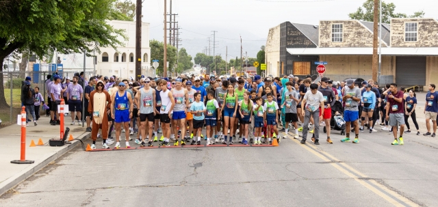 On Saturday, May 17th, the City of Fillmore and Fillmore Unified School District hosted the 5K/10K Run/Walk presented by Rotary Club of Fillmore and the Fillmore Naughty Country Team. From 8am to 11am runners took to the streets for the 5/10K run/walk. And directly after enjoyed the Health and Wellness Fair in front of FUSD District office lawn. Participants were able to enjoy the day full of raffles, health and wellness resources, health and physical conditioning activities, fire safety trailer, Play Play, live music, and food trucks. Photo credit Crystal Gurrola. Inset, the Wellness Peers from Fillmore Middle School and Fillmore High School Wellness Centers promoting mental health by sharing mindfulness activities. Wellness Peers support with on-campus mental health activities and peer mentoring. Photo credit Wellness Center Coordinator Nancy Luna. 