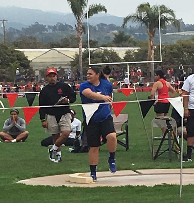 Fillmore High School had a very successful CIF Track and Field Prelims this past weekend. They had two personal records set by freshman Carissa Rodriguez in the 1600m with a time of 5:16.88, and sophomore Gisselle De La Paz in the discus throwing 103 feet and 1 inch. In addition. Junior Mariah Gonzalez qualified for the CIF Finals this Saturday at Cerritos College where she will compete in the shot put. Above, Mariah Gonzalez at CIF Prelims in Shot Put.