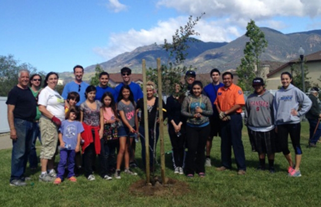 On Saturday, April 26th, at the Burlington Linear Park 10 oak trees were planted by 20 citizen volunteers. This project was coordinated with Fillmore’s Planning and Public Works Departments. Trees were donated by Valley Crest Tree Company. Thank you to the Boy’s & Girl’s Club of Fillmore, FHS Leo’s Club, and all other Fillmore Citizens.