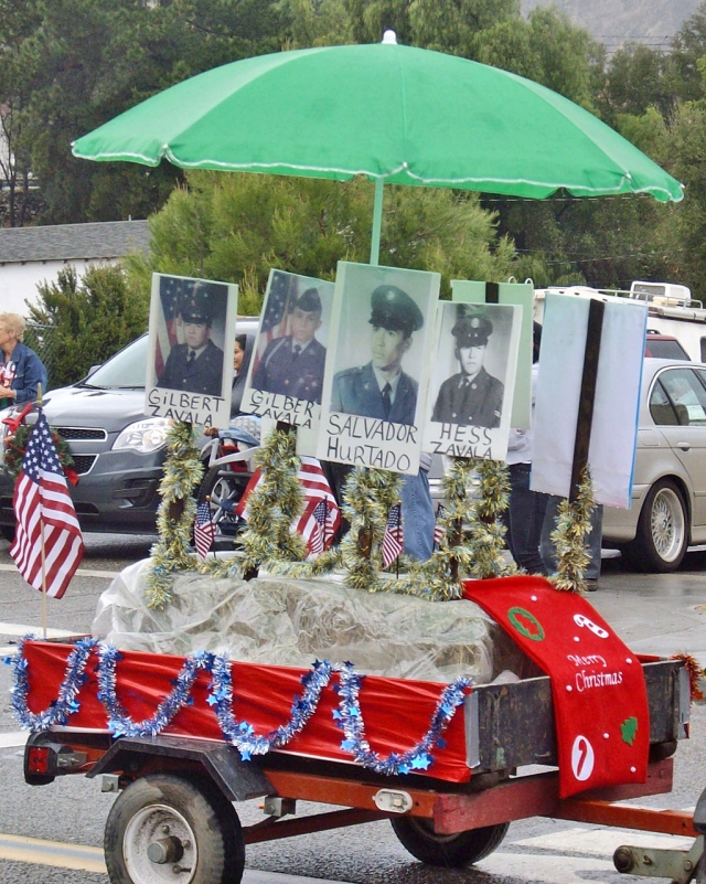 veternas-parade-12-16-09.jpg