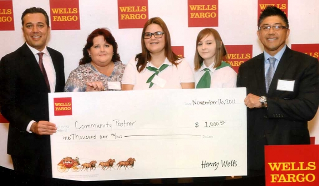 (l-r) Reza Razzaghipour Region President ,Sherri McGuire, Mary Graves,Katelyn fier,and Eric Irie branch Manger. Piru Canyon 4-h would like to thank Wells Fargo for there donation! It is greatly appreciated! Submitted by Piru Canyon 4-H.