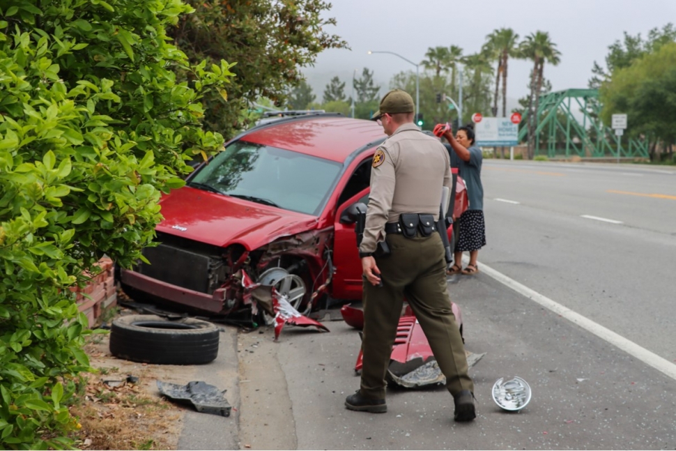 On Tuesday, May, 16, at 6:58am, Fillmore Police Department investigated a three-vehicle car collision at Ventura Street and Clay Street, Fillmore. A semi-truck was traveling west-bound on Ventura Street and for unknown reasons sideswiped two parked vehicles, causing moderate damage to both. No injuries were reported; both parked vehicles were unoccupied. Cause of the crash is under investigation by Fillmore Police Department. Photo credit Angel Esquivel-AE News.