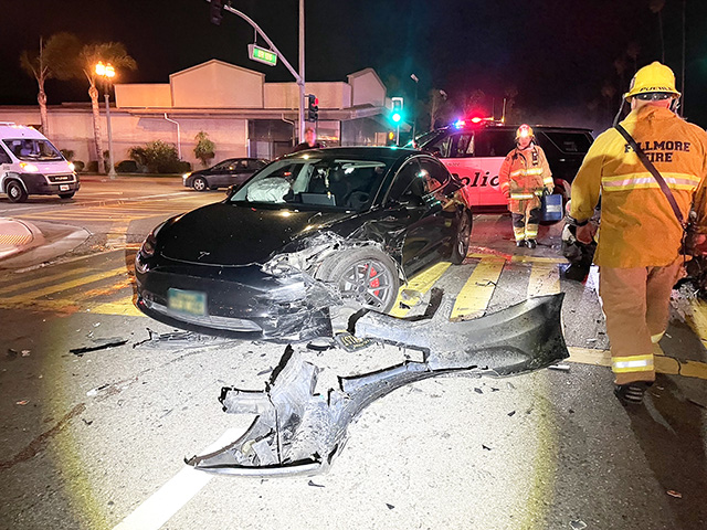 On Tuesday, December 30, at 5:27 p.m., Fillmore Police Department, Fillmore City Fire, and AMR Paramedics were on-scene of a two-vehicle collision that occurred at the intersection of Ventura Street and Central Avenue. Minor injuries were reported. Photo credit Angel Esquivel.