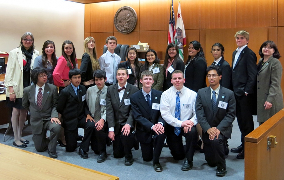 (l-r) (back row) Laura Bartels, Attorney Coach; Viridiana Quintana, Defense Attorney, Pretrial Motion; Maria Ibarra, Dallas Decamp; Melissa Nunes, Toni De Luca; Justin Beach, Adrian Vega; Jacqueline Tovar, Defense Attorney; Catherine Alonso, Prosecution Attorney and Taylor Berard; Citlali Erazo, Prosecution Attorney; Maggie Carrillo, Clerk; Jessie Ponce, Bailiff; Nicholas Bartels Prosecution Attorney, Pretrial Motion; Jennifer Fitzpatrick, Teacher Coach; (front row) Hai Tran, Defense Attorney; Mario Gaspar, Defense Attorney; Misael Ponce, Aubrey Fox; Austin Manzano, Quinn Liu; Matthew Hammond, Officer Kelly Wright; Wesley Brecheen, Cameron Douglas; Jovanny Bravo, Prosecution Attorney; (not pictured) William Bartels Consulting Coach; Sara Beylik, Journalist; Haven Hernandez, Photographer; Michael Ford Attorney Coach; Nicholas Johnson, Courtroom Artist.