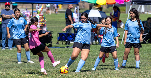 On Saturday, September 26, Fillmore AYSO Soccer took to the fields. This week’s photos feature the Girls 12U Blue Thunder vs. Pink Diamondbacks and the Boys 8U Grey Reapers vs. Blue Knights. Above is the Blue Thunder vs. Pink Diamondbacks game, which ended in a 1-1 tie. Also photos from the Grey Reapers vs. Blue Knights game, with the Blue Knights winning 6-1. Photo credit Crystal Gurrola.
