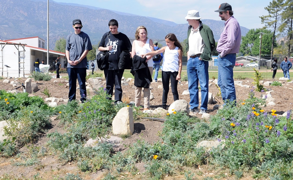 On Thursday, March 13th, Fish and Wildlife held their regional meeting at Sierrra High School. Four students spoke in front of about 25 biologists about the Schoolyard Habitat Project on campus. They presented a PowerPoint then gave the biologists a tour of the habitat.