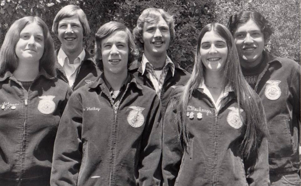 Who can remember these Fillmore FFA kids as well as what year they were in the club? Please submit your answers in the comments on the Fillmore Gazette Facebook page. Photo courtesy Mark Ortega, FHS Alumni Association President.