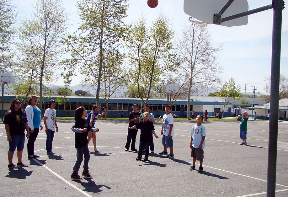 On Friday March 11th, Fillmore High School students came at lunch to participate in lunchtime activities with San Cayetano students who had made good progress this quarter in AR. High school students pictured are: Lilah Duran, Maritza Mesa and Leah Robledo.