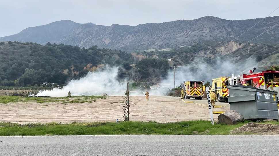 On Friday, January 19, at 3:43 p.m., Ventura County Fire Department and Fillmore City Fire were dispatched to a reported structure fire in the 2400 block of Grand Avenue. While firefighters were enroute a large plum of white smoke was visible. Arriving firefighters found an illegal burn taking place, firefighters quickly extinguished the fire. Photo credit Angel Esquivel-AE News.