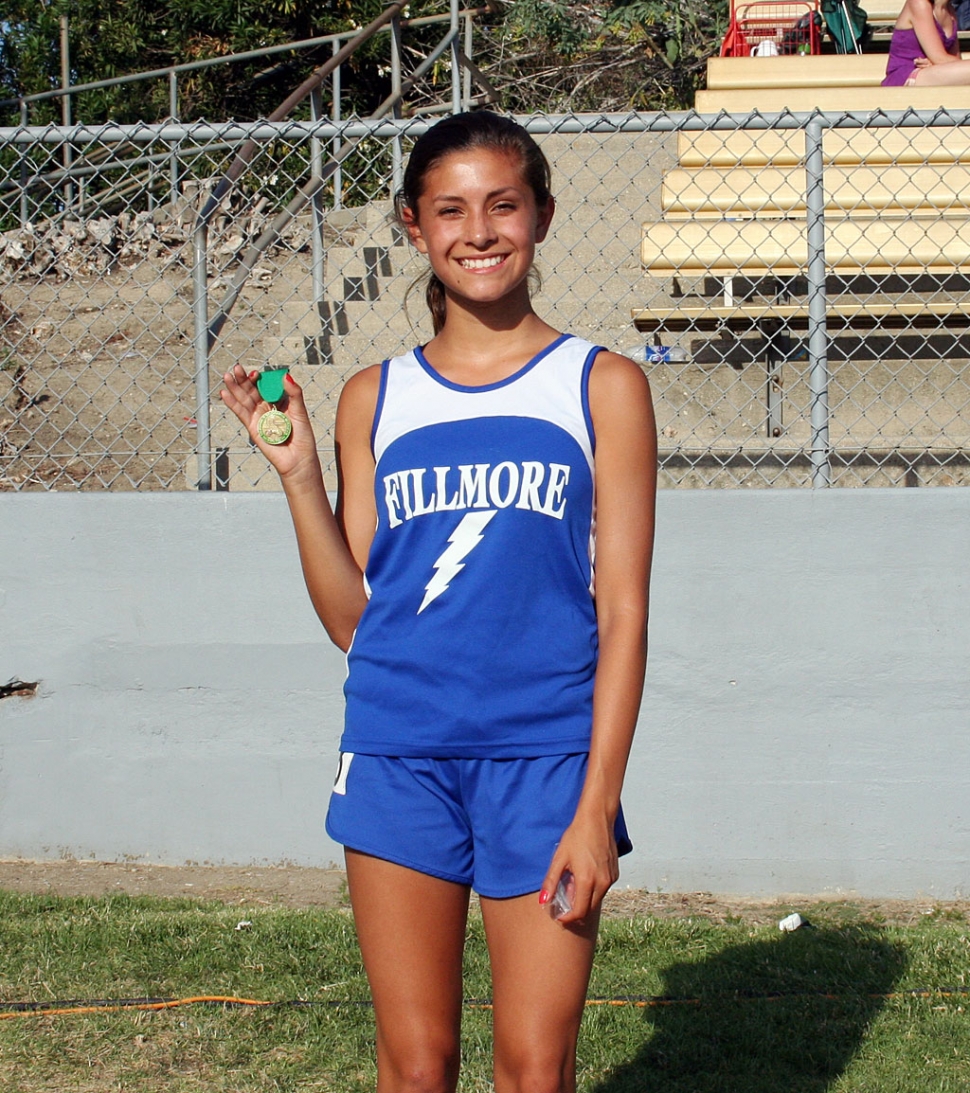 Kiana Hope sets personal record at CIF Finals.