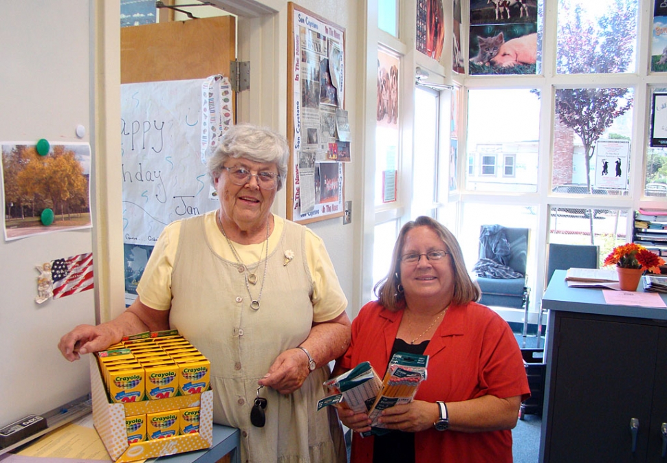 Thank you! Fillmore resident, Marie Wren is shown with Jan Marholin, Principal of San Cayetano. Each August Mrs. Wren finds the best deals for school supplies, then purchases and donates them to San Cayetano. The donated supplies are used to help students who have not been able to come to school equipped with the necessary supplies. “We appreciate the generosity of Mrs. Wren, as we are able to help so many of our students with her donation” stated Ms. Marholin. Thank you Mrs. Wren from San Cayetano!