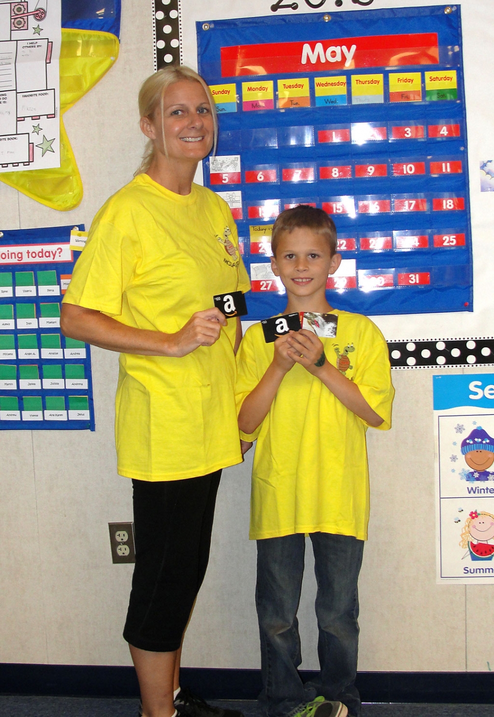 Tyler Gray, a second grade student was of Ventura County winner for guessing when Mojave Maxine would emerge from hibernation. The class received a visit on May 21 from Mojave Maxine and two employees from the Living Desert in Palm Desert. They taught the class about how tortoises are endangered and what we can do to protect them. (above) Ms. Gray received a $100 Amazon.com gift card to purchase school supplies. It was a great day for the class.