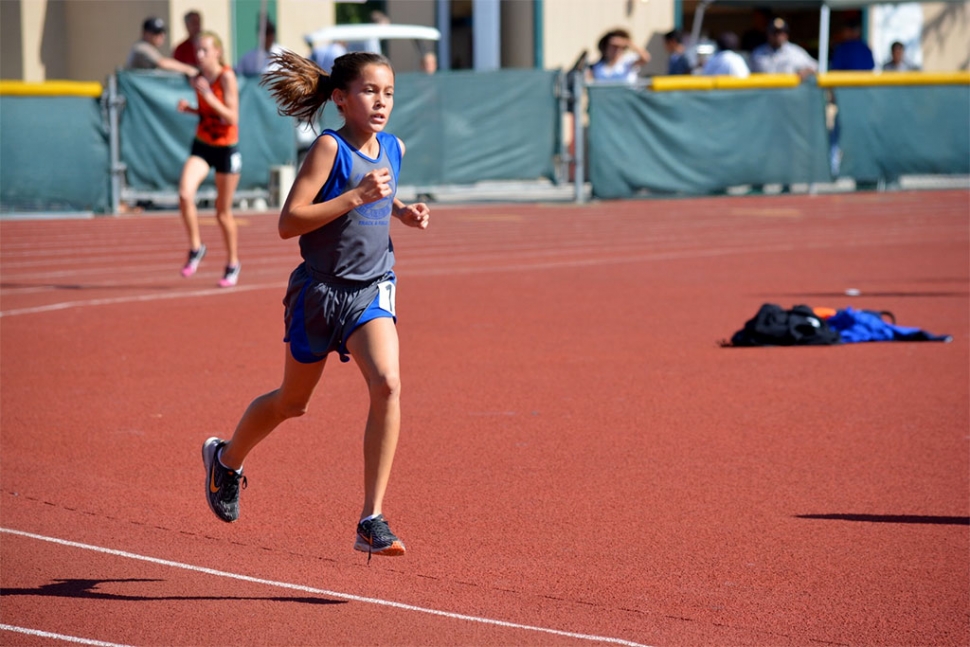 Navaeh Walla had strong performances this weekend, taking 1st and running a record braking 11:30.6 for the 3200min the youth girls division.