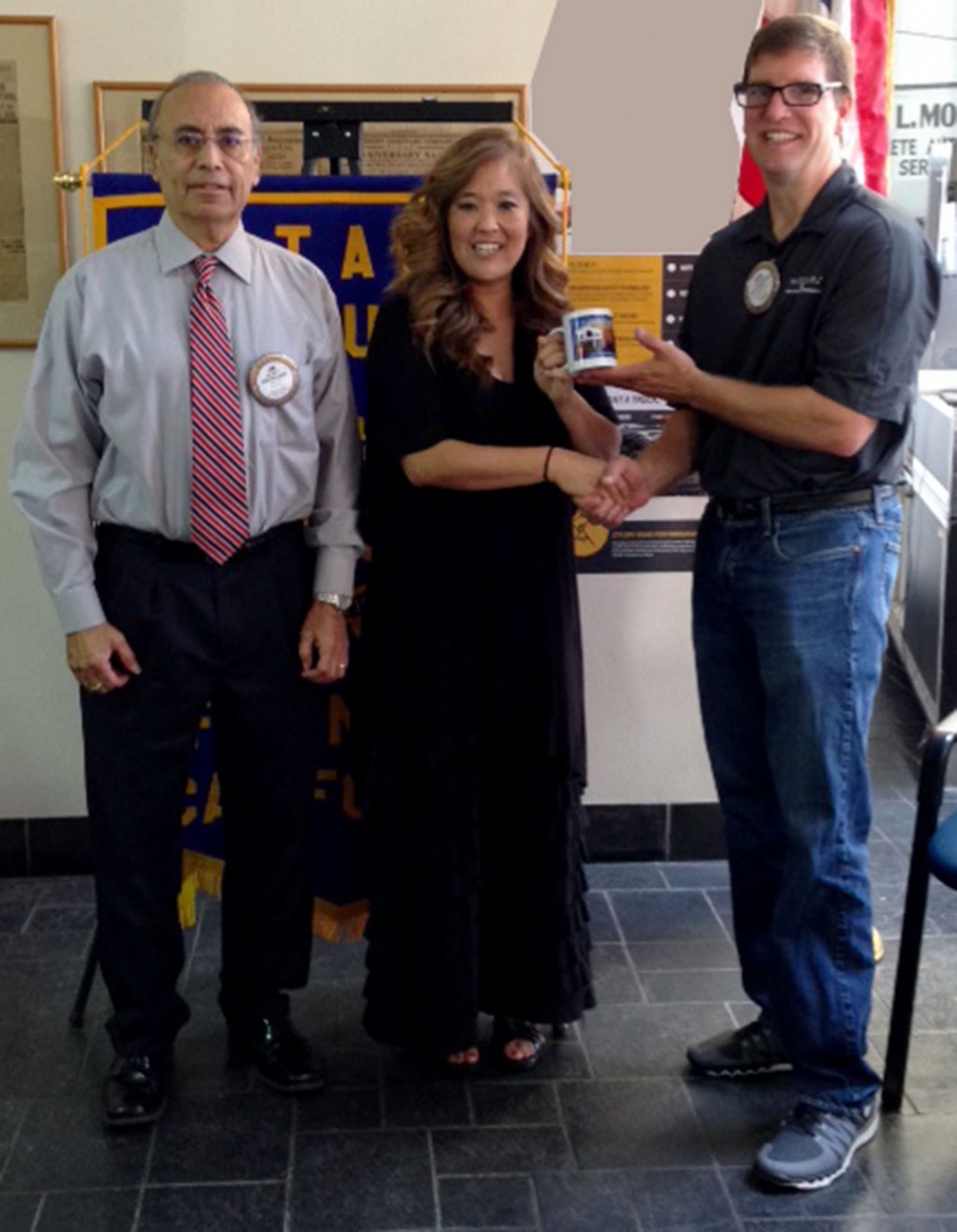 (l-r) Joe Aguirre, Courtney Nojiri and Sean Morris. Courtney Nojiri of Crimson Pipeline presented a program at Fillmore Rotary. Crimson is a privately-held company that was established in 2005, focused on acquiring, upgrading and operating existing crude oil pipelines. Crimson has a proactive awareness program to inform the public/contractors about the importance of calling 811/Dig Alert to avoid damage to pipelines that could result in incidents. Sean presented a mug after her program.