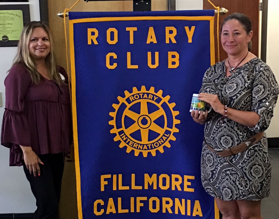 (l-r) Ari Larson, Rotary President Elect, introduced Victoria Beelik who has developed a program to plan, prepare and evacuate large animals in case of emergency. During the Thomas Fire she was the site coordinator for large animals at the fairgrounds. She is an author and presents seminars on how to plan, prepare and evacuate your animals when needed. She stressed communication with neighbors, who also have large animals, being sure everyone has the ability to move their animals. Paperwork on each animal, important phone numbers, etc. should be in a portfolio and ready to grab when evacuating. Photo courtesy Martha Richardson.