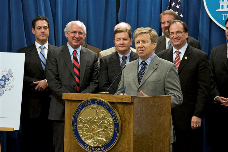 Senator Runner speaks at a Tax Freedom Day event at the State Capitol Wednesday. Also in attendance (from left): Assemblyman Todd Spitzer (R-Orange), Sen. Tom Harman (R-Huntington Beach), Senate Republican Leader Dave Cogdill (Fresno) and Assemblyman Bob Huff (R- Diamond Bar).