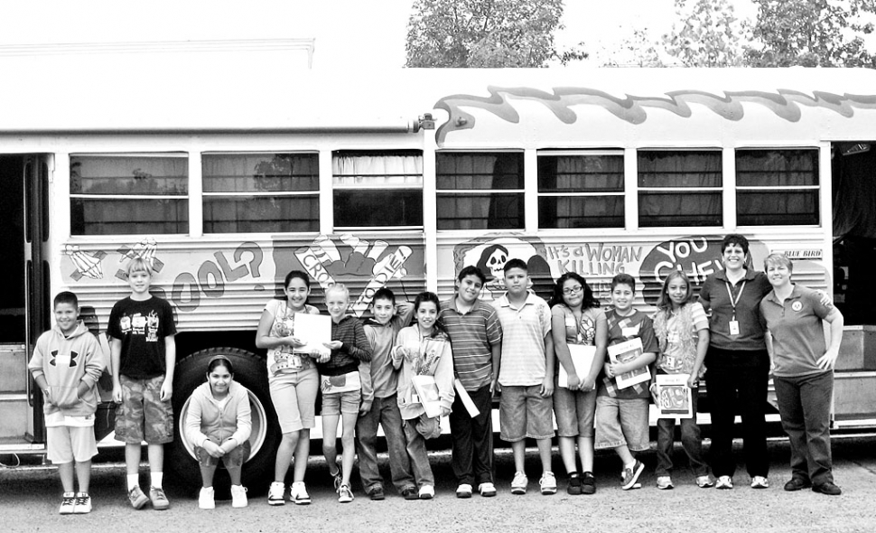 Carolyn Consoli and Kim O’Neil brought the Tobacco Bus to Fillmore Middle School 6th graders again this year! Pictured above are the 6th graders who helped out with the tour: Jorge Hurtado, Moussa Assphor, Arlinda Reyes, Michael Castro, Annelise Ebell, Andrea Madrigal, Cynthia Perez, Ricardo Huante, Haven Craig, Timmy Klittich, Gustavo Magana and Steven Rodriquez.
