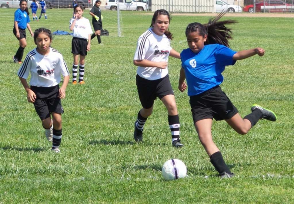 Saturday April 8th, California United FC U11 Fillmore girls win 4-0, Marlene Gonzalez(pictured) records a Hat trick with 3 goals, Athena Sanchez had 1 goal. Both goalkeepers Alexis Piña and Gaby Martinez record shutout. The team played well in the win vs Oxnard Nacional. Submitted By Coach Jose Lomeli.